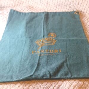 Pastori Green Dust Bag